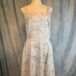 BREAKIN LOOSE SZ 11/12 WHT/BLK FLORAL MIDI DRESS